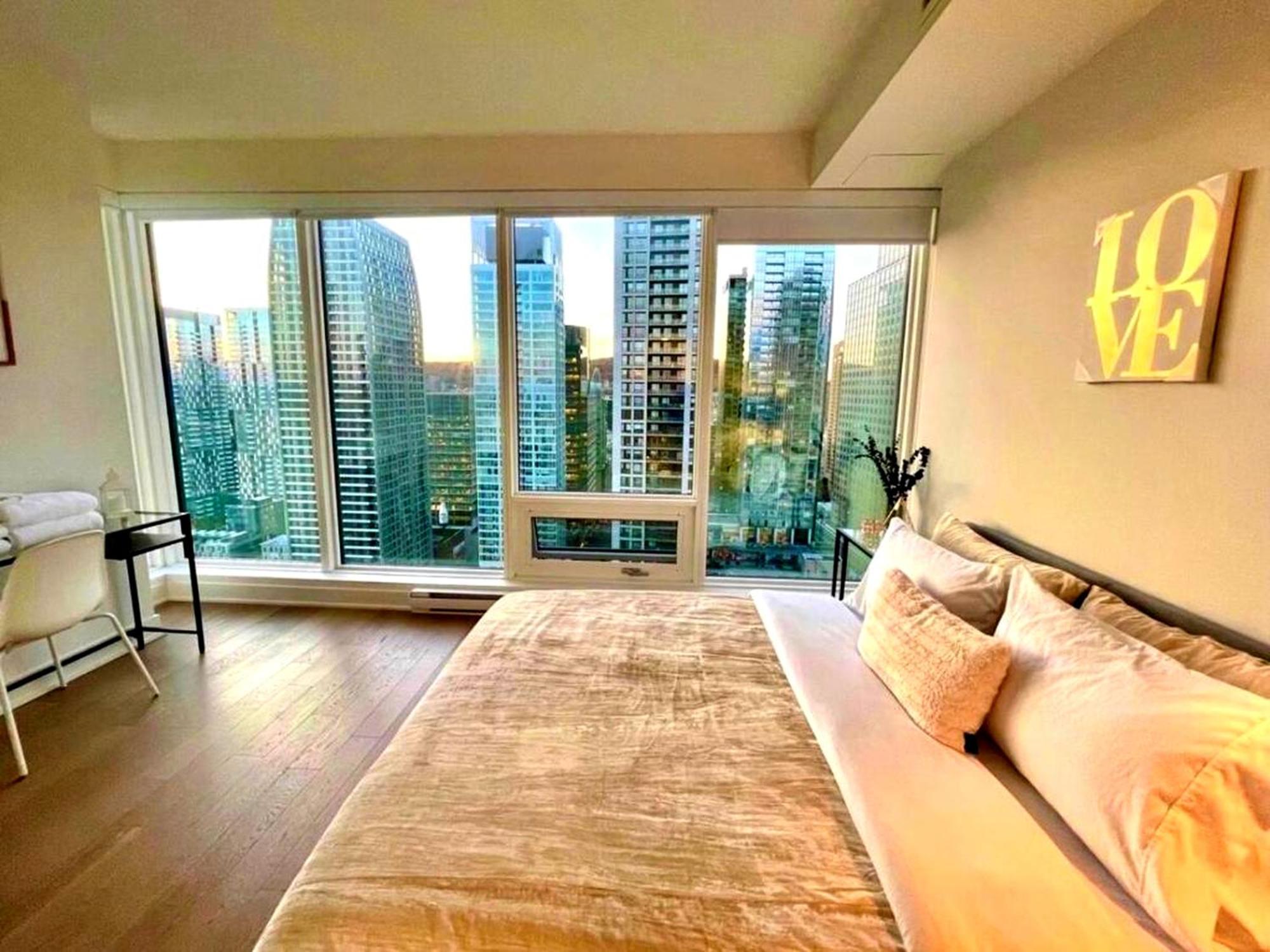 Spectacular Skyline Views - Downtown Montreal - Luxury Condo & Penthouse 外观 照片