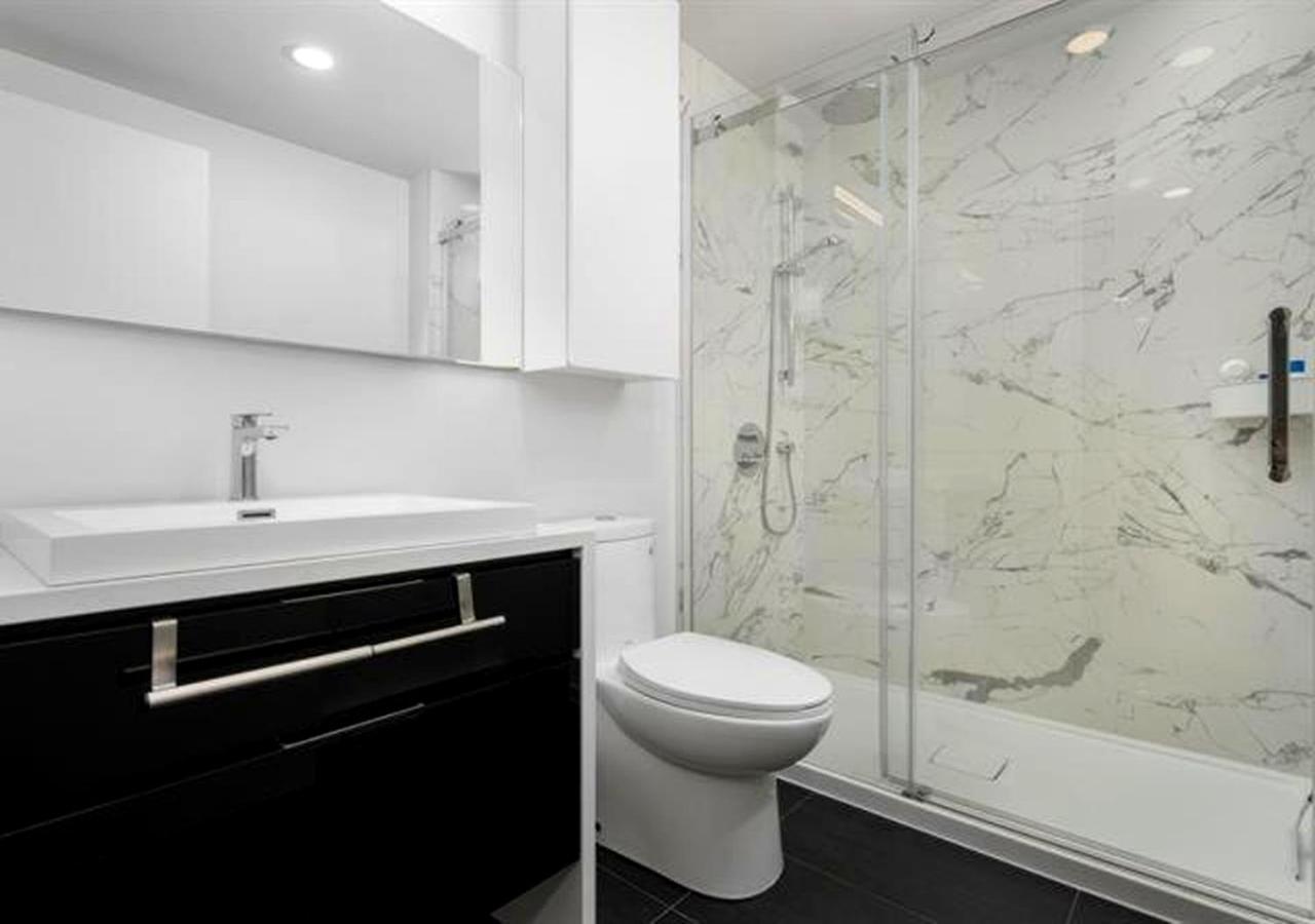 Spectacular Skyline Views - Downtown Montreal - Luxury Condo & Penthouse 客房 照片